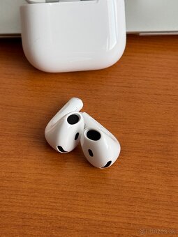 Apple AirPods 4 ANC (potláčanie hluku) nové, záruka - 6