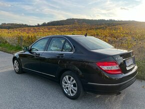 Predám Mercedes-Benz C trieda 200 CDI Elegance A/T - 6