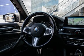 BMW Rad 5 M550i xDrive A/T - 6