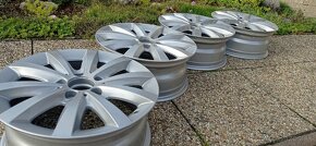 Predám ALU disky/ elektróny 5x112 R16 (66,6) Mercedes Orig. - 6