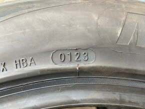 215/55 R17 98W XL - 6