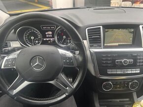 Mercedes ML350D - 6