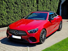 Predám Mercedes E Kabriolet cabriolet 220d AMG v záruke - 6