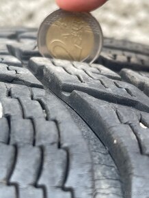 Zimné pneu Nokian WR SUV3.  215/65 R16 - 6