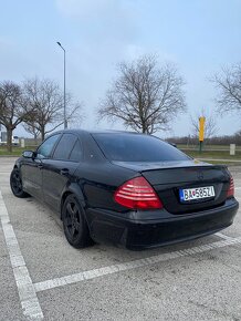 Mercedes E320 - 6