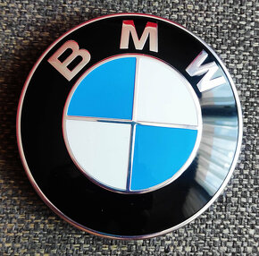 znak na kapotu na BMW - č.3 - 6