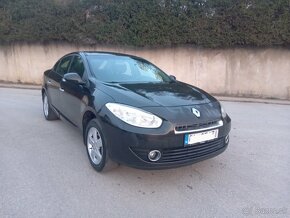 Renault Fluence 1.6 benzín - 6