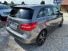 Mercedes-Benz B180 CDI, diesel, 80kW, AT/7, rok:10.2012. - 6