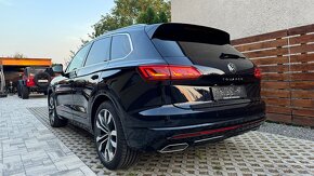 Volkswagen Touareg 3.0 V6 TDI 286k R-Line 4Motion Tiptronic - 6