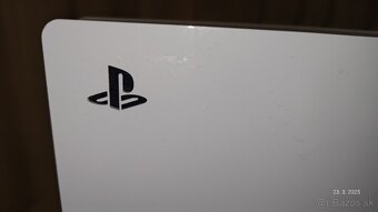 Playstation 5 1 TB plus FIFA 25 - 6