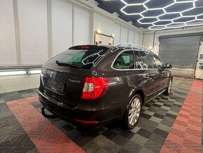 Škoda Superb Combi 2.0 TDI Elegance 140k DSG - 6