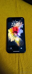 Predam/vymením Iphone xr 64gb black - 6