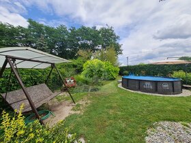 Rekreačná chata s krásnou záhradou a bazénom v Novej Stráži - 6