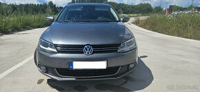 Volkswagen Jetta 2.0 TDI - 6