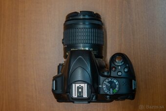 Nikon D3300 + AF-P DX 18-55 VR + SD karta 32GB - 6