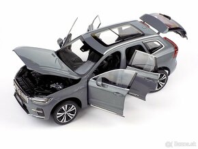 VOLVO XC 60 - 1:18 PAUDI - 6