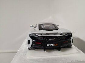 Model 1:18 McLaren 675 LT  Autoart - 6