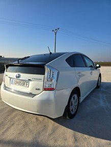 Toyota Prius - 6