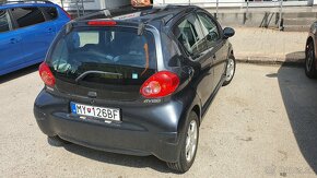 Toyota Aygo 2006 1.0 50kw 5D - 6