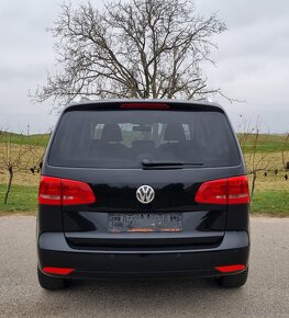 Volkswagen Touran 1.6 TDI 77KW/105PS R.V.06/2011 - 6