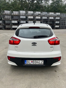 KIA RIO - 6