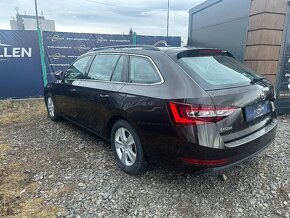 Škoda Superb combi 1.6TDI--RV:2018--150600km - 6