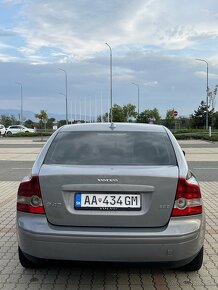 Volvo S40 2.0D - 6