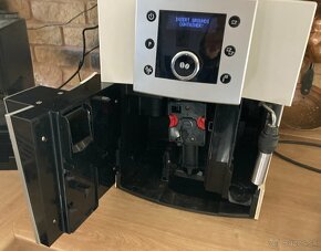 automaticky kavovar Delonghi ESAM5450 - 6