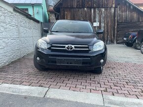 Toyota rav4 2.2D 2007 4x4 - 6