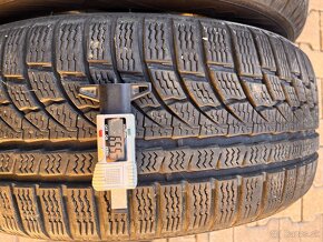 215/50R18 Nokian zimne - 6