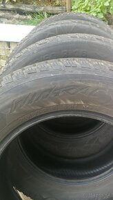 Pneu Vredestein Wintrac zimné 215/60 R16, málo jazdené - 6