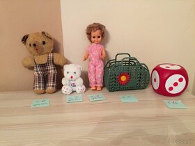 Retro hračky bábika, postieľka a iné - 6