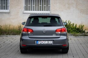 Volkswagen Golf 1.6 TDI Comfortline - 6