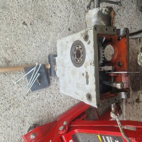 Hydraulika zetor 25 - 6