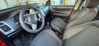 Hyundai i 20 - 6