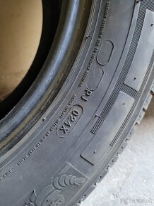 2ks Michelin 225/65 R16 C - 6