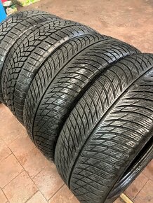 235/45 R18 Zimna sada Michelin/Firestone - 6