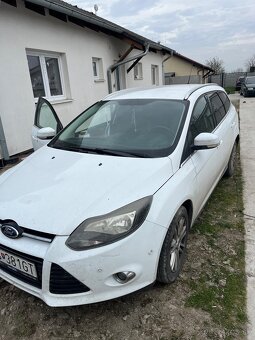 Ford focus 1.6 ecoboost turbo benzín 2012 - 6