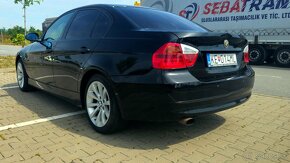 BMW 318i - 6