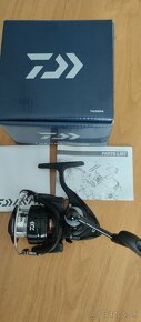 Daiwa Theory 2500 HA Novy - 6