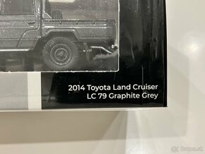 1:64 Toyota Land Cruiser - 6