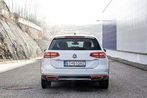 Volkswagen Passat Alltrack 2.0 BiTDI 4MOTION DSG - 6