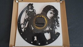 Nastenne vinylove hodiny Wonder Woman - 6