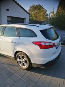 Ford Focus Combi 1.6 TDCI / 2013 - 6