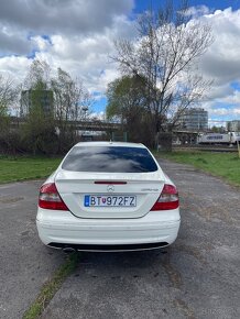 Mercedes CLK Coupé 320 CDI Avantgarde 7G A/T - 6