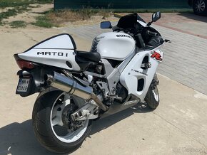 Suzuki TL1000R - 6