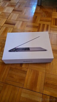 Predám Macbook Pro 13" 2019 128gb - 6