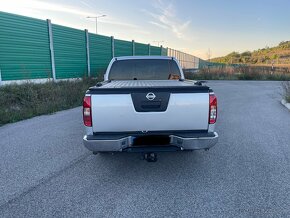 Nissan Navara 2.5 dci automat - 6