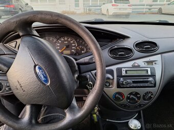 Ford focus 1.6 i - 6