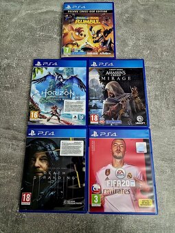 Playstation 4 PRO, 1TB SSD Samsung 870 Evo, 2x Dualshock - 6